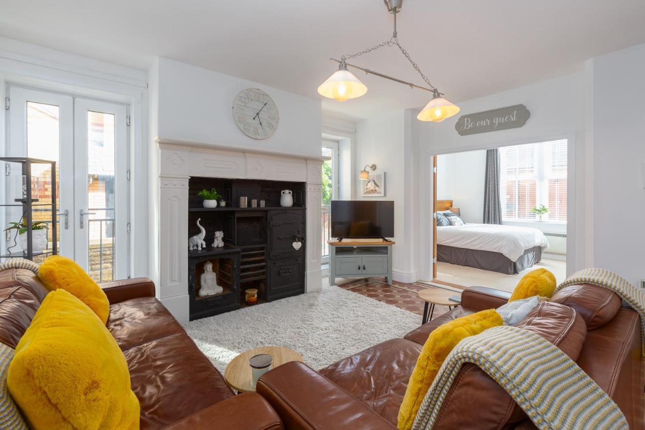 Charles Alexander Short Stay - Clifton Drive Beach Retreat Lytham St Annes Exterior foto
