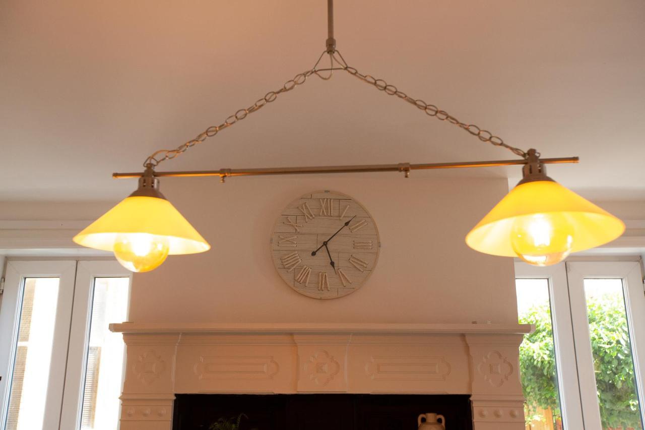 Charles Alexander Short Stay - Clifton Drive Beach Retreat Lytham St Annes Exterior foto